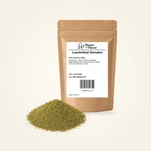 Laurierblad Gemalen — navulzak 100 g, met kruiden op de voorgrond