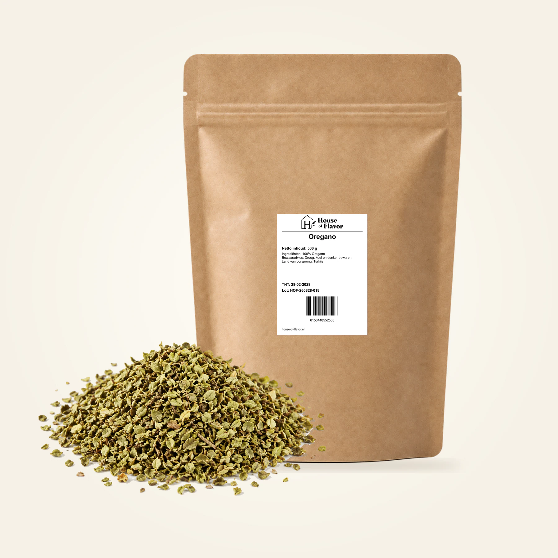 Oregano — navulzak 500 g, met kruiden op de voorgrond